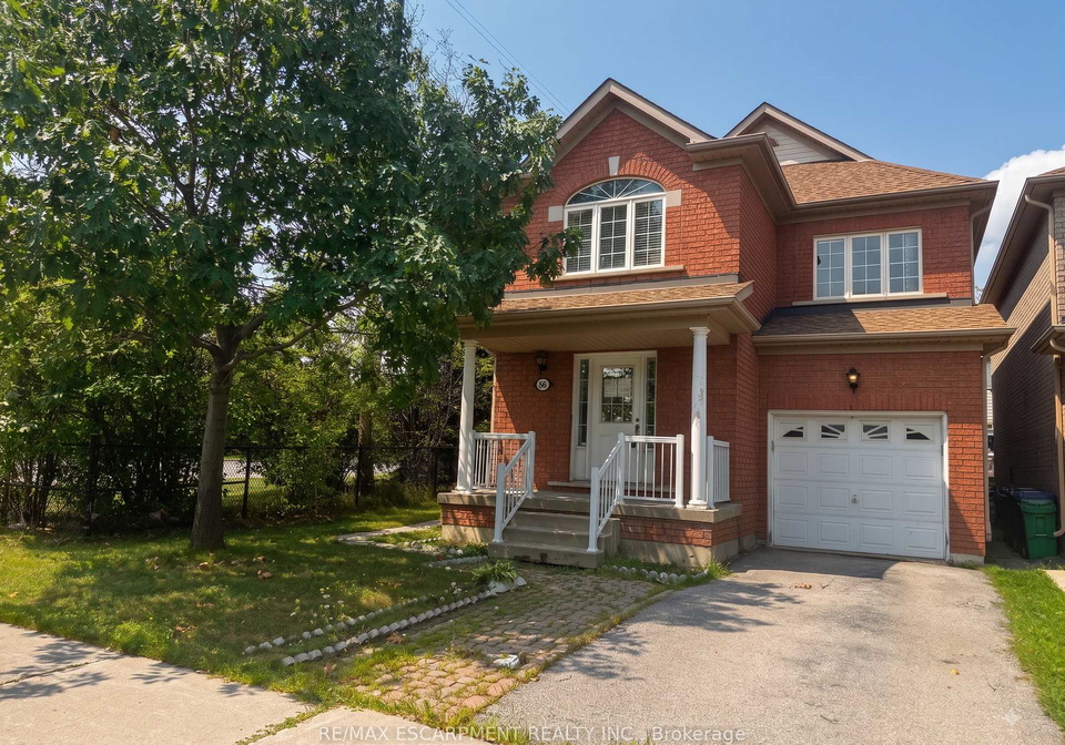 56-peachleaf-crescent-brampton-ontario-w13665912