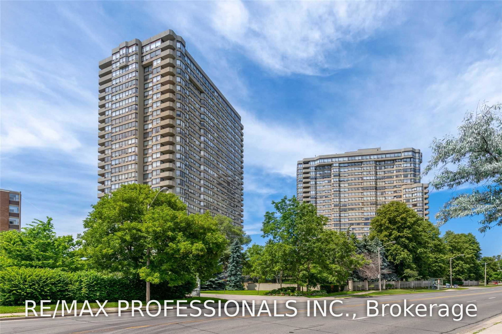 1300-islington-avenue-toronto-etobicoke-ontario-w13666072