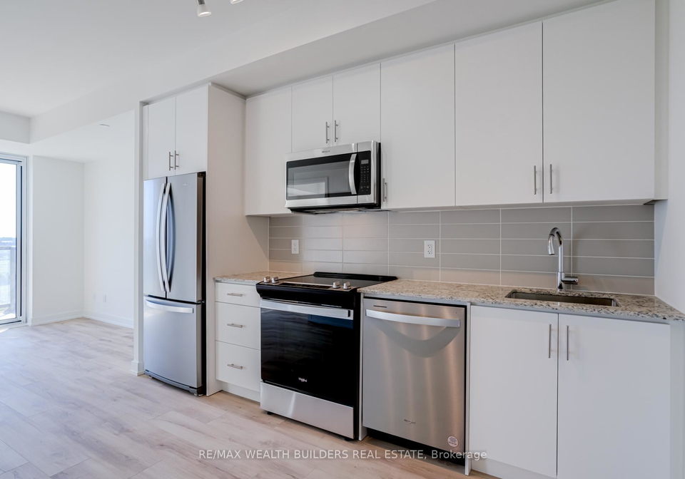 335-wheat-boom-drive-oakville-ontario-w13666092