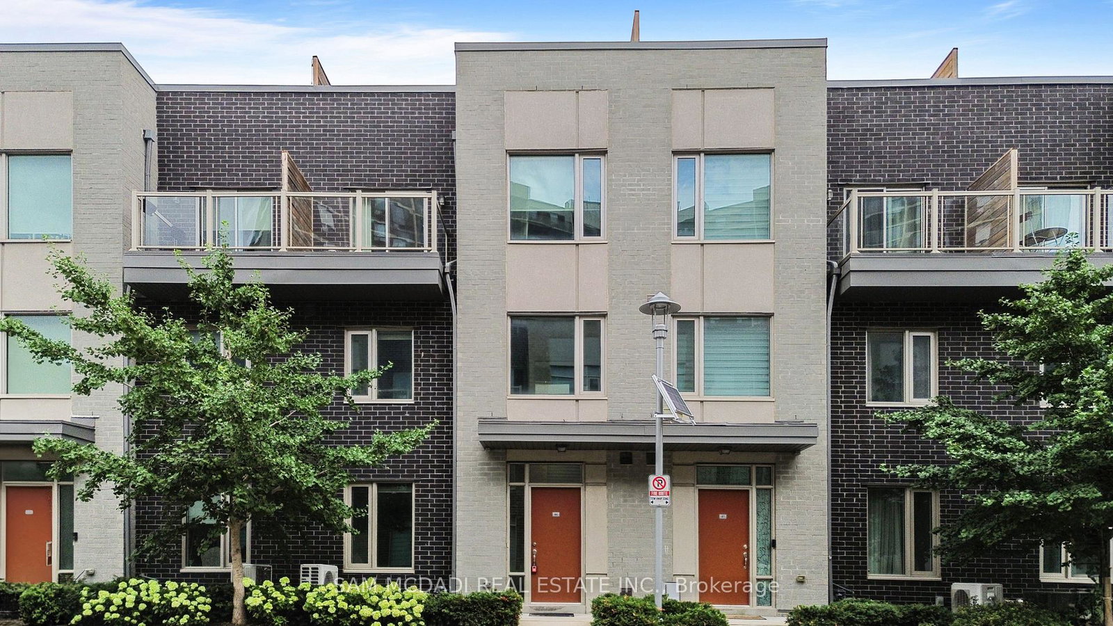 26-applewood-lane-toronto-etobicoke-ontario-w13666148