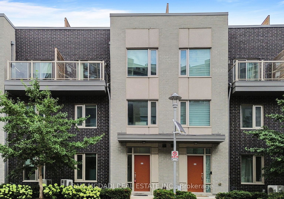 26-applewood-lane-toronto-etobicoke-ontario-w13666148
