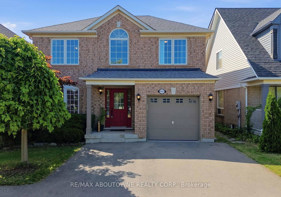 2927-westoak-trails-boulevard-oakville-ontario-w13666150