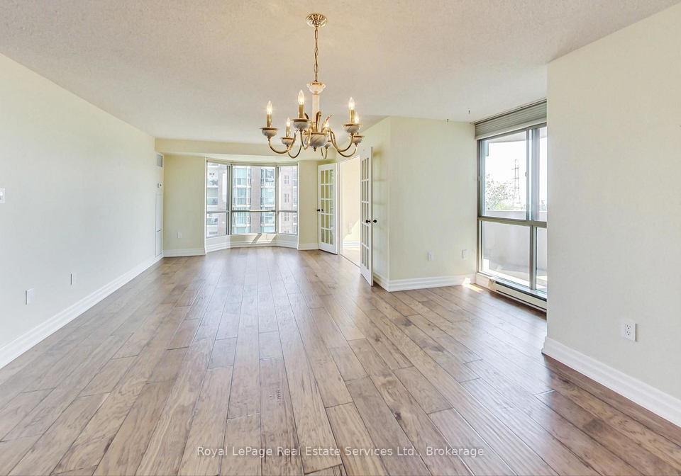 1201-north-shore-boulevard-e-burlington-ontario-w13666188