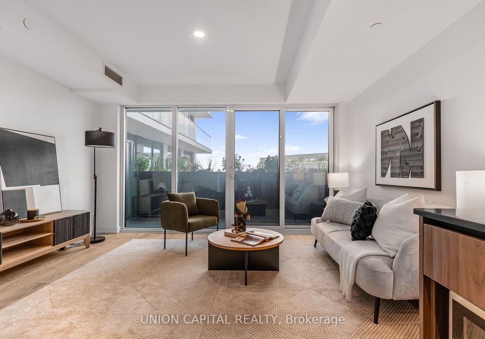 1100-sheppard-avenue-w-toronto-york-ontario-w13666256