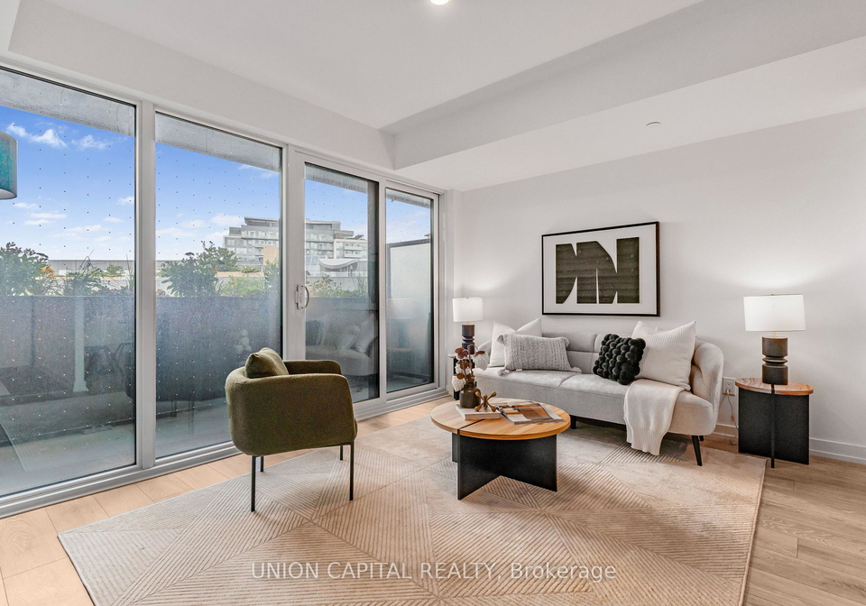 1100-sheppard-avenue-w-toronto-york-ontario-w13666256