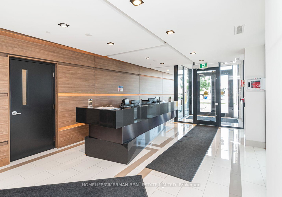 5240-dundas-street-burlington-ontario-w13666352