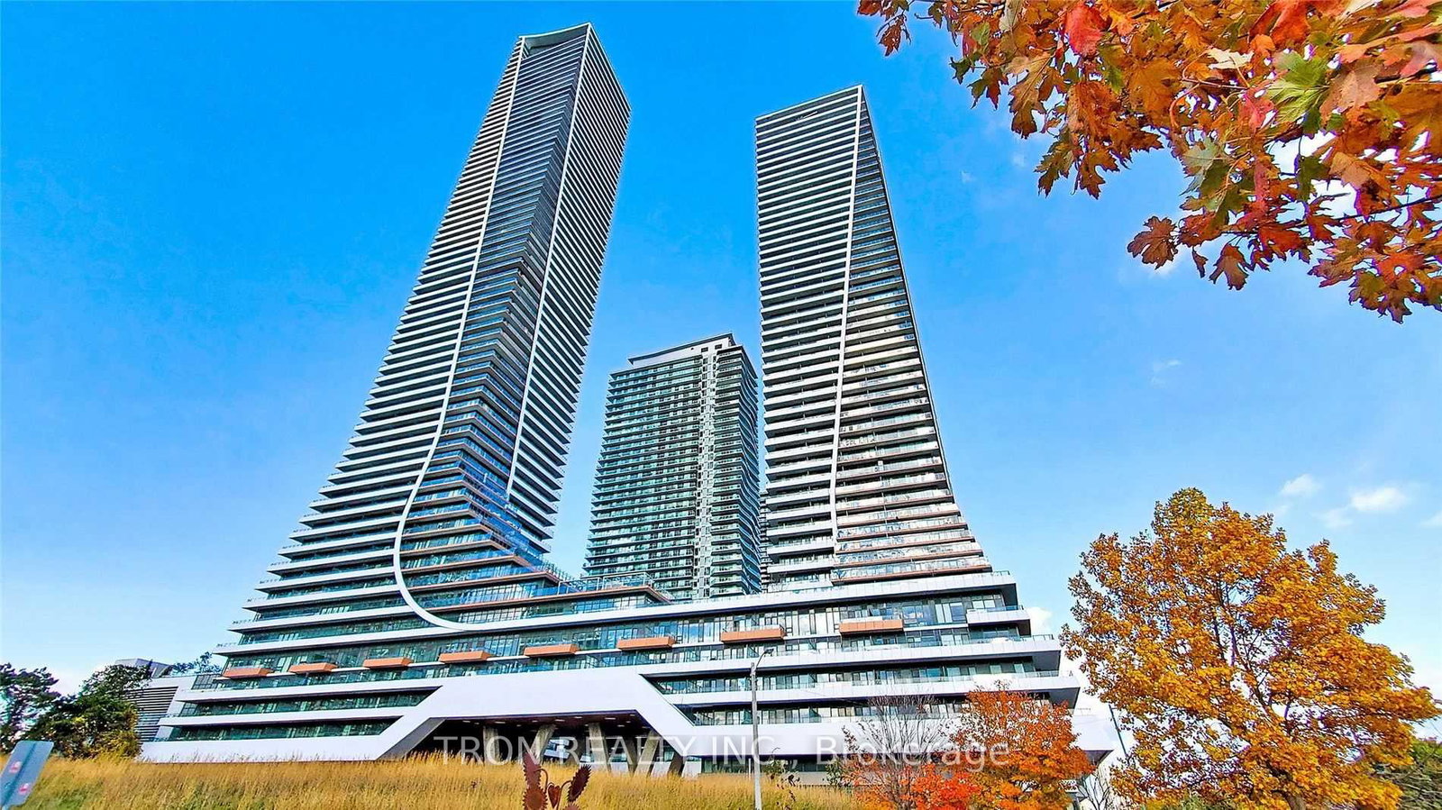 30-shore-breeze-drive-toronto-etobicoke-ontario-w13666376