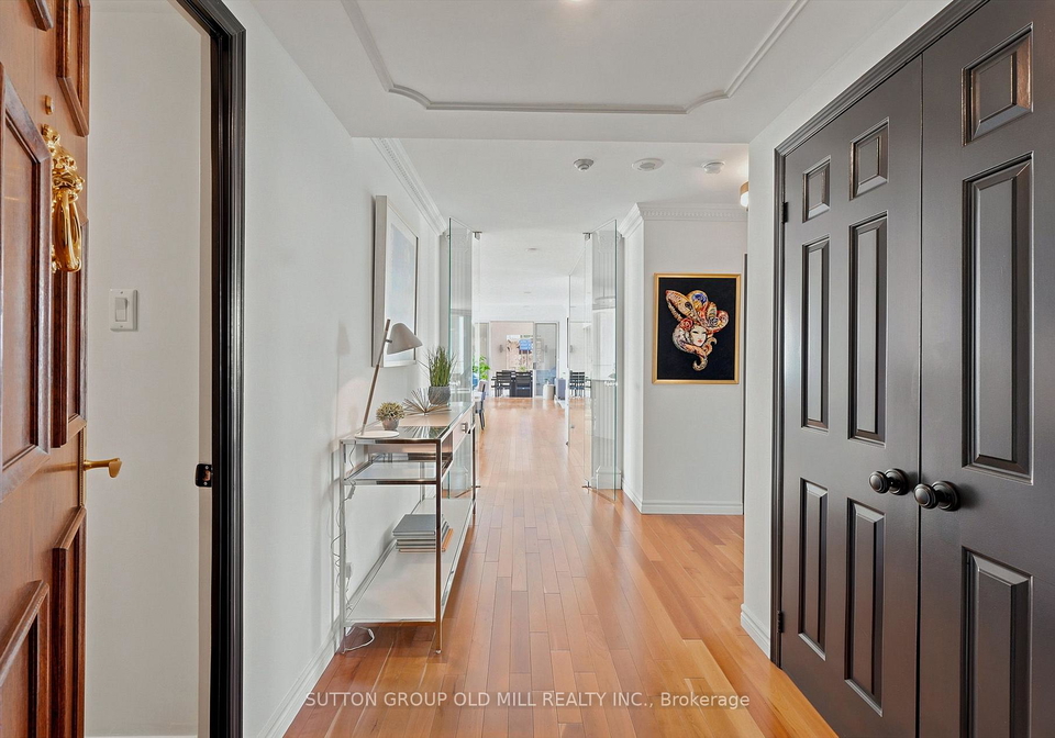 2285-lake-shore-boulevard-w-toronto-etobicoke-ontario-w13666412