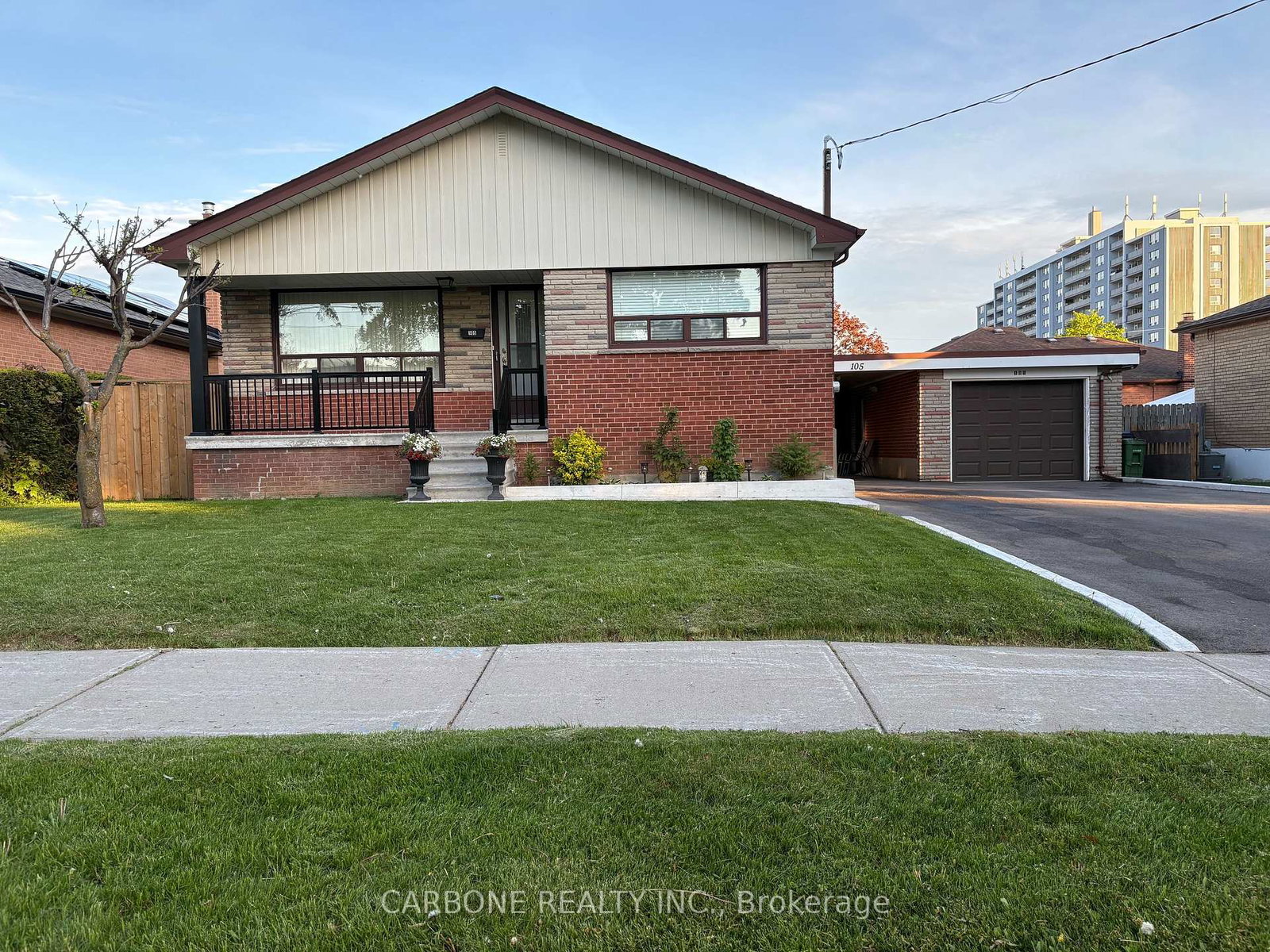 105-hallsport-crescent-toronto-york-ontario-w13666436