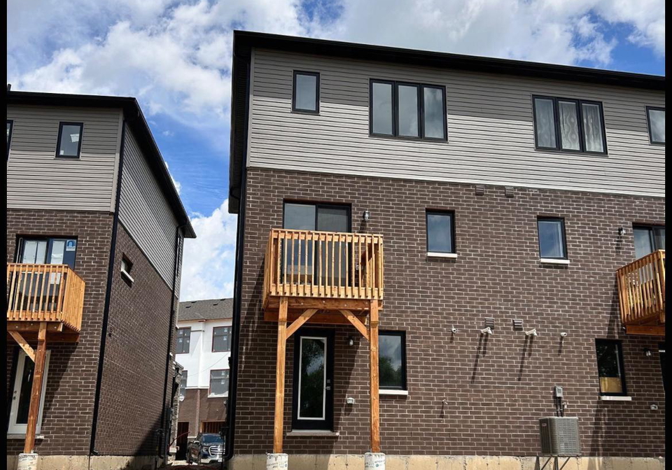 66-fieldridge-crescent-brampton-ontario-w13666500