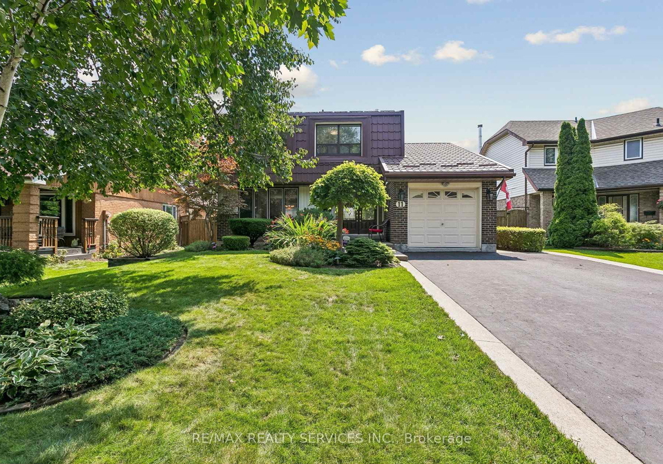 11-longbourne-crescent-brampton-ontario-w13666692