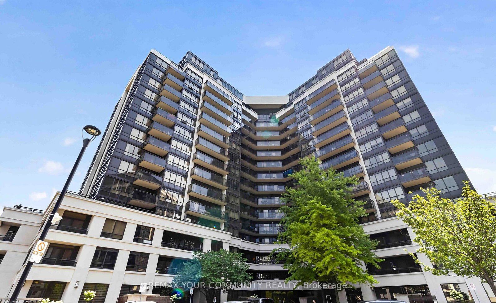 1060-sheppard-avenue-w-toronto-york-ontario-w13666736