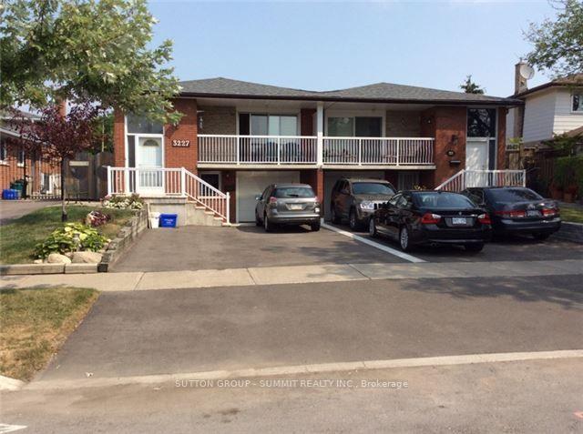 3227-trisha-downs-mississauga-ontario-w13666754