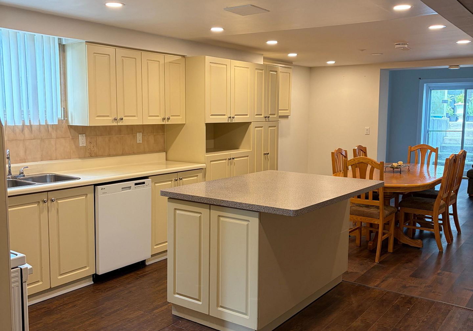 3227-trisha-downs-mississauga-ontario-w13666754