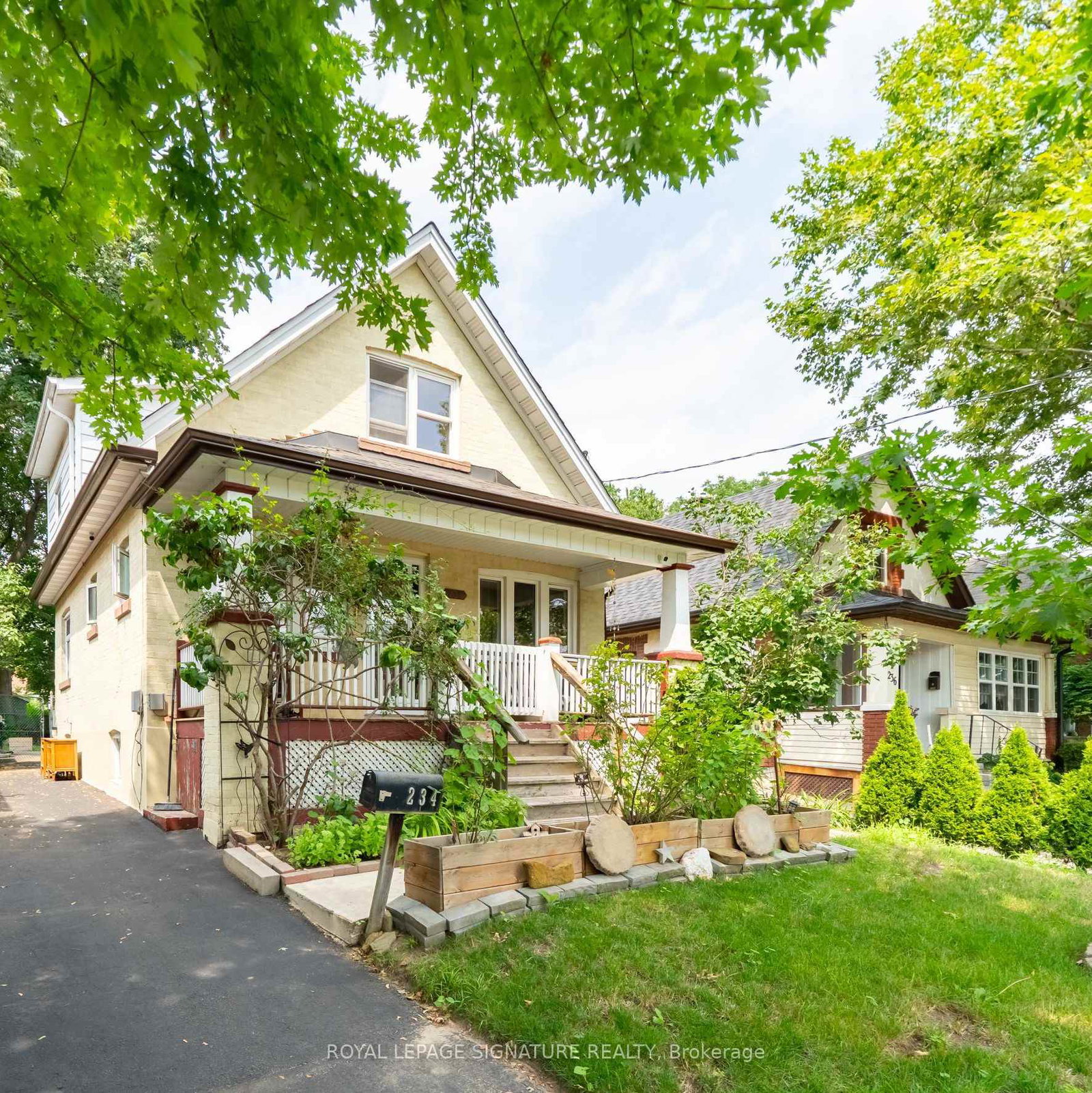234-john-street-toronto-north-york-ontario-w13666948