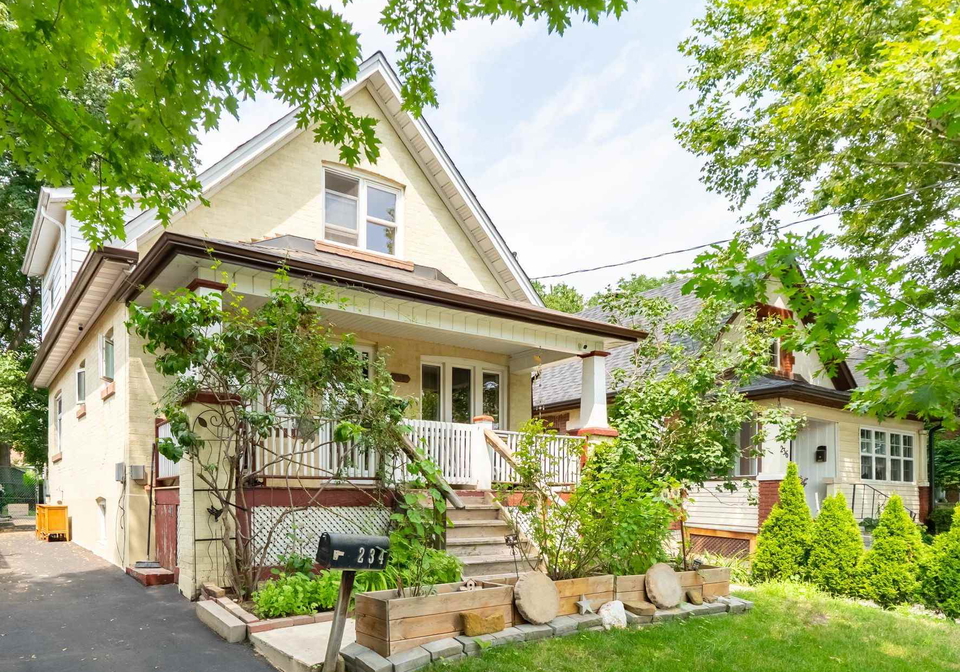 234-john-street-toronto-north-york-ontario-w13666948