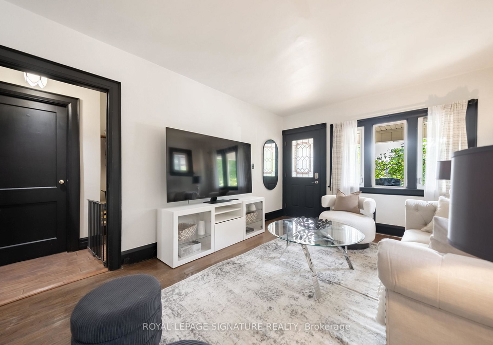 234-john-street-toronto-north-york-ontario-w13666948