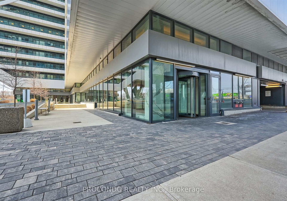 30-shore-breeze-drive-toronto-etobicoke-ontario-w13666998