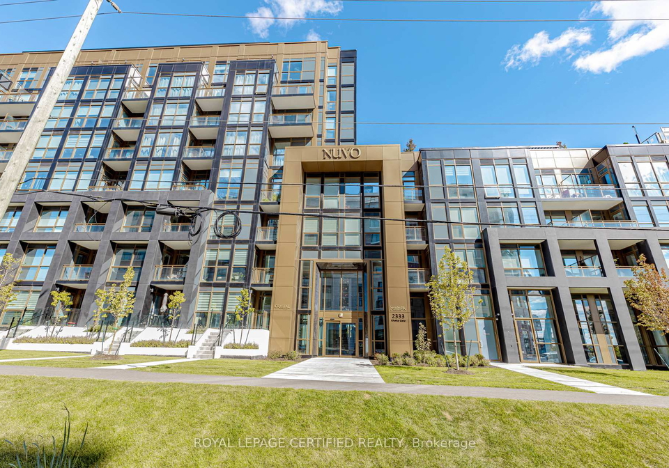 2333-khalsa-gate-oakville-ontario-w13667020