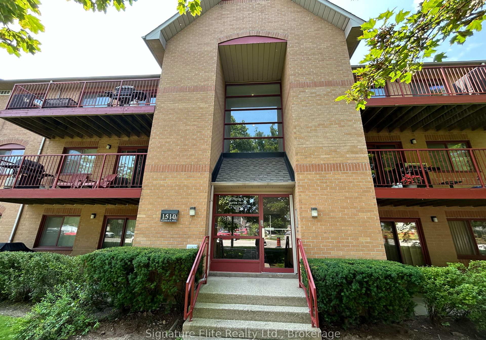 1510-pilgrims-way-oakville-ontario-w13667130