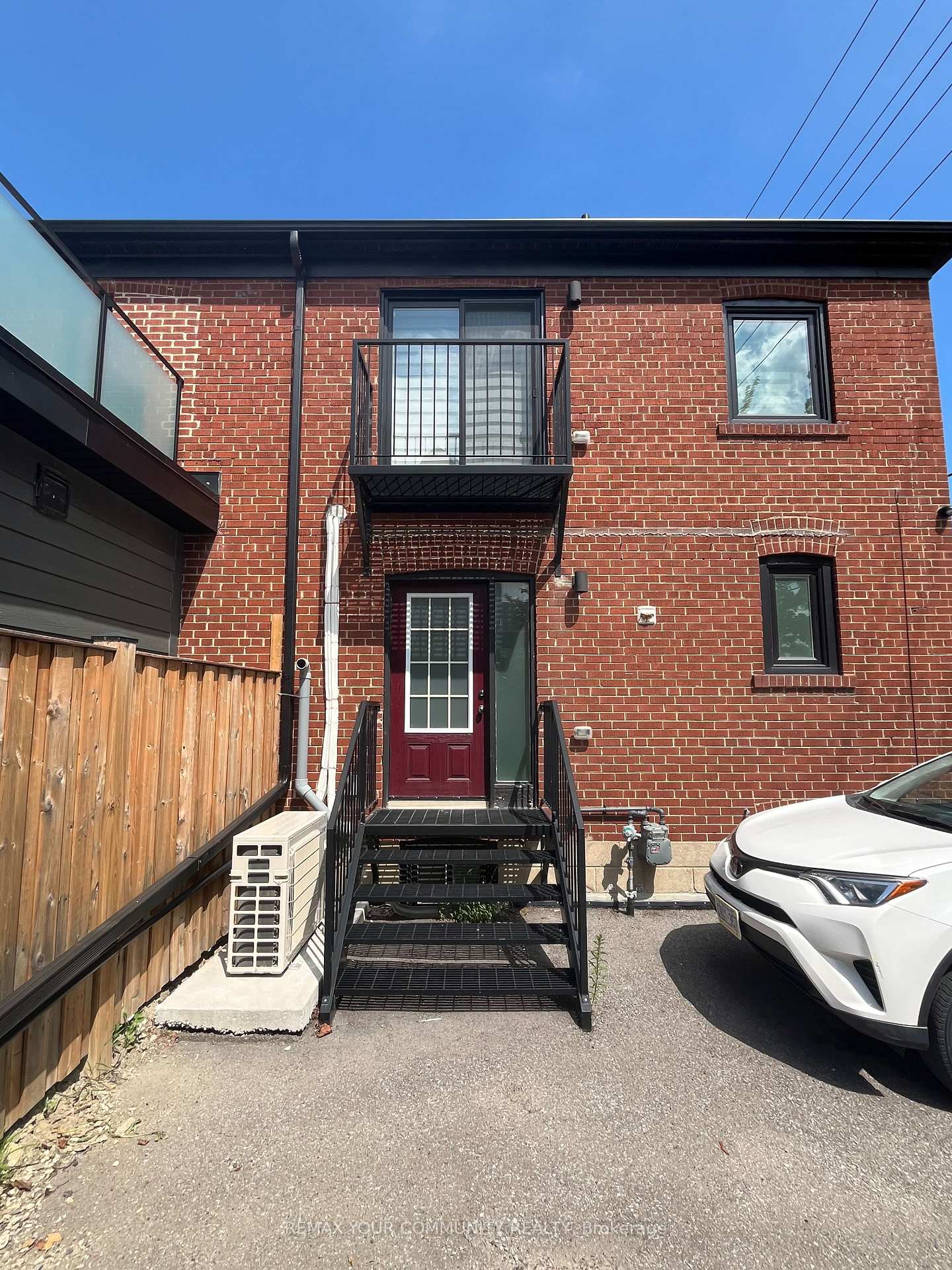 2-harold-street-toronto-etobicoke-ontario-w13667180