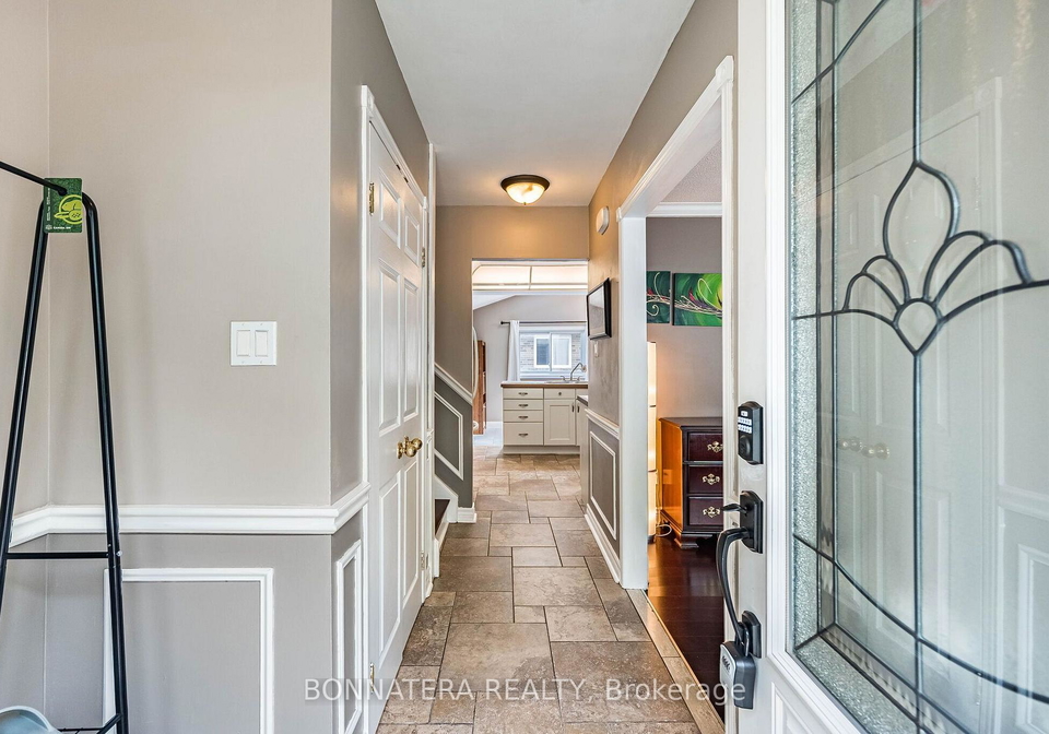 1324-aldridge-crescent-burlington-ontario-w13667298