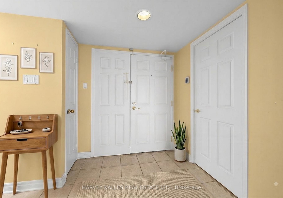 58-church-street-brampton-ontario-w13667510