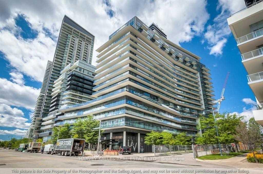 39-annie-craig-drive-toronto-etobicoke-ontario-w13667588
