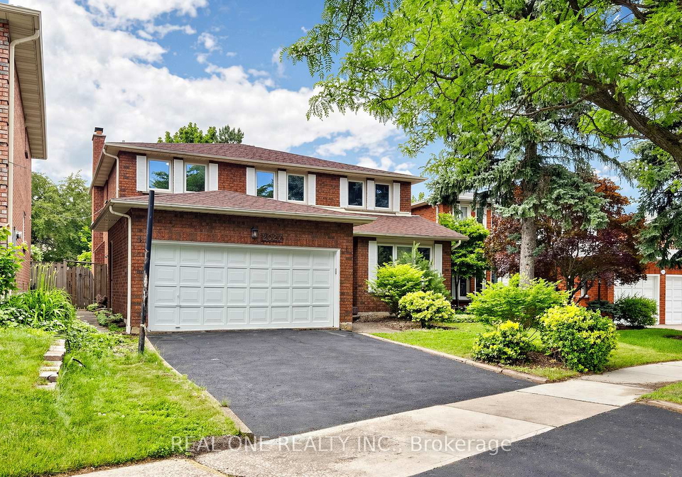 2027-roy-ivor-crescent-mississauga-ontario-w13667630