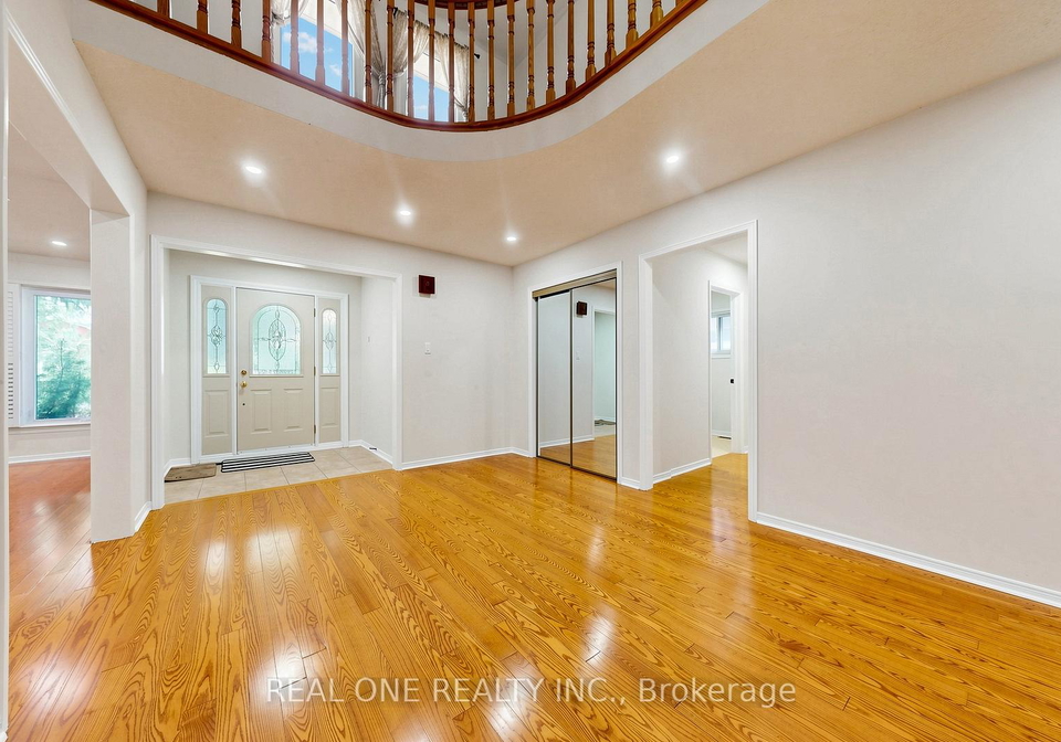 2027-roy-ivor-crescent-mississauga-ontario-w13667630