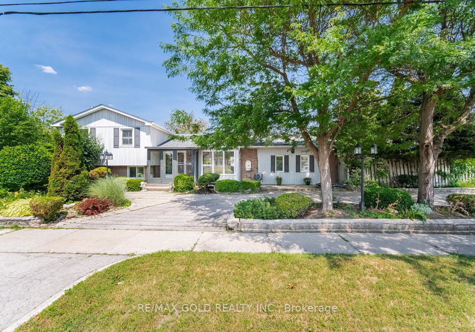 2395-stillmeadow-road-mississauga-ontario-w13667854