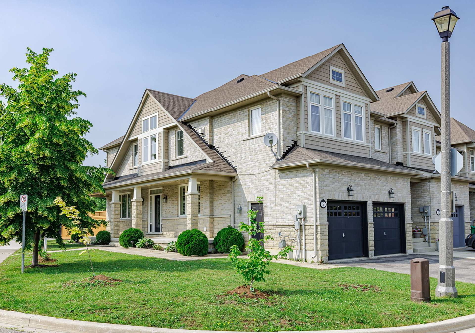 2-nectarlane-avenue-caledon-ontario-w13667972