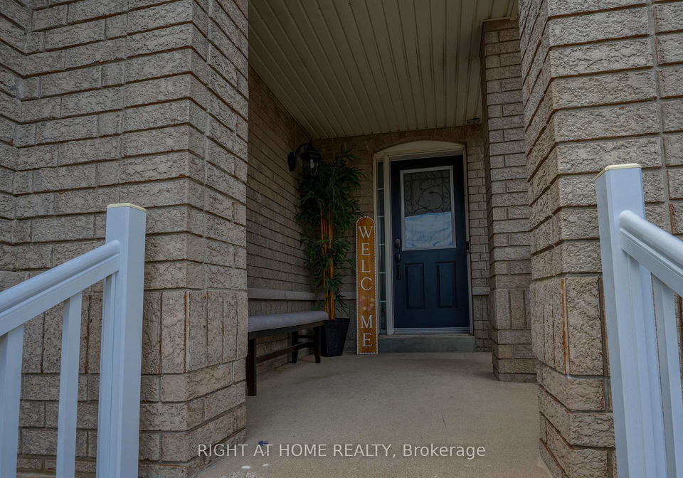 3881-partition-road-mississauga-ontario-w13668118