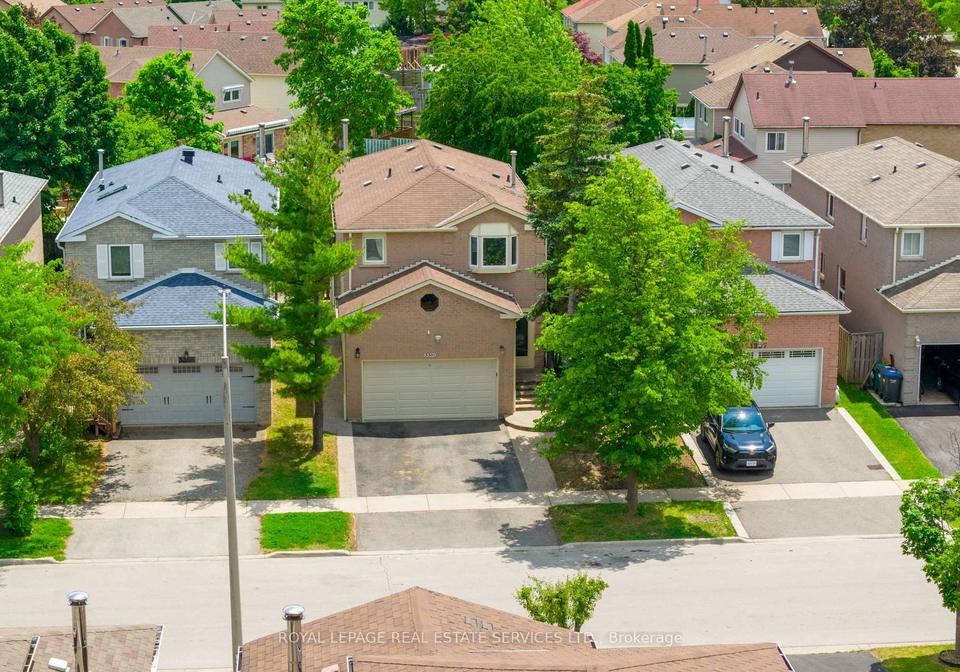 3301-cambourne-crescent-mississauga-ontario-w13668286