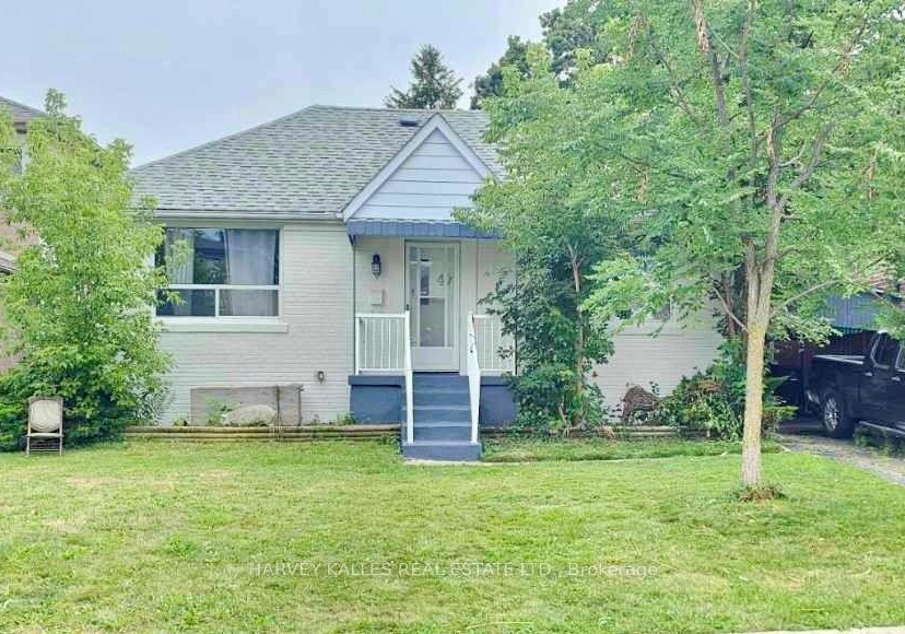 47-stayner-avenue-toronto-north-york-ontario-w13668364