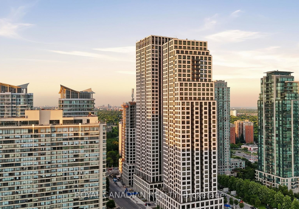 30-elm-drive-w-mississauga-ontario-w13668474