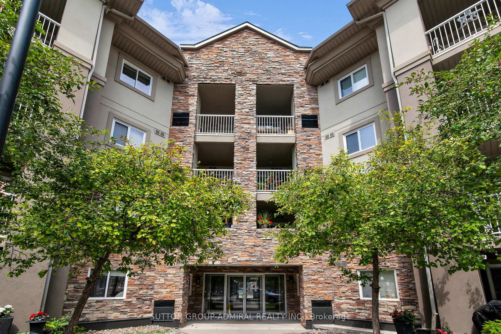 4-dayspring-circle-brampton-ontario-w13668610