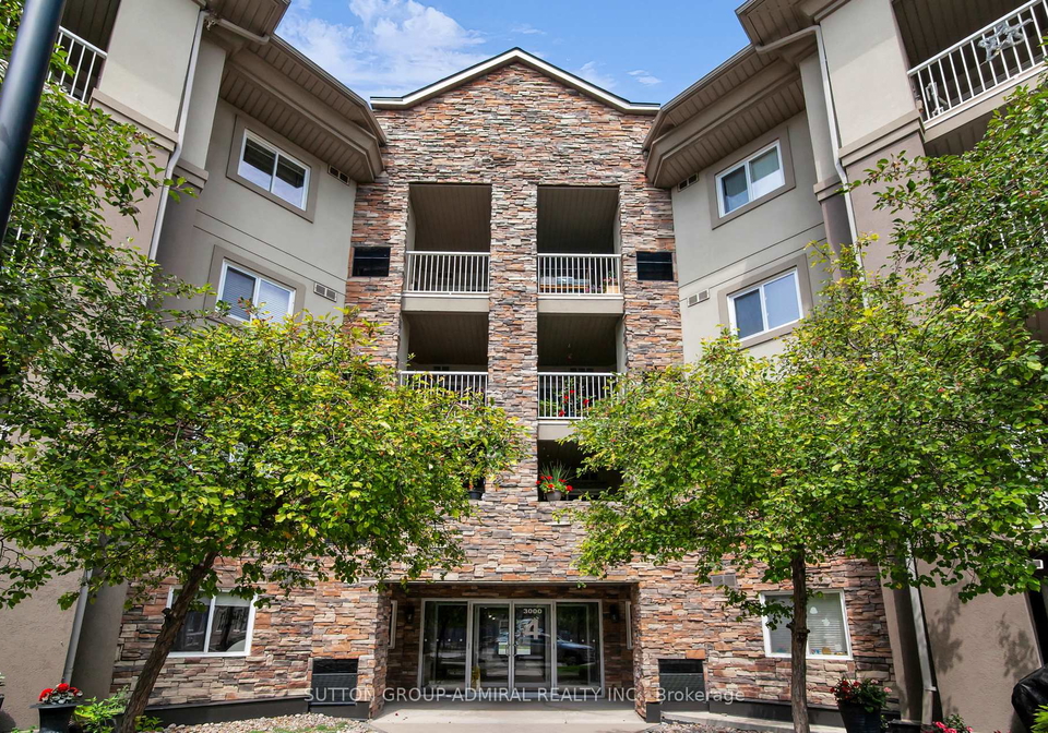 4-dayspring-circle-brampton-ontario-w13668610