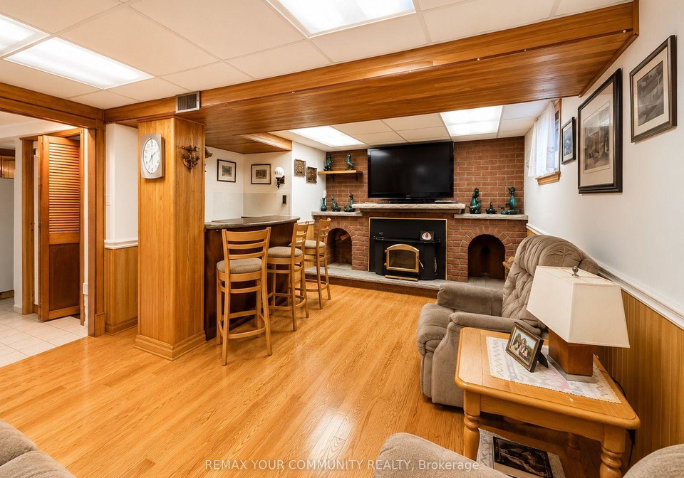 47-cayuga-avenue-toronto-toronto-ontario-w13668708