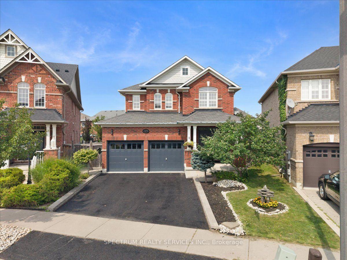 1379-rolph-terrace-milton-ontario-w13668824