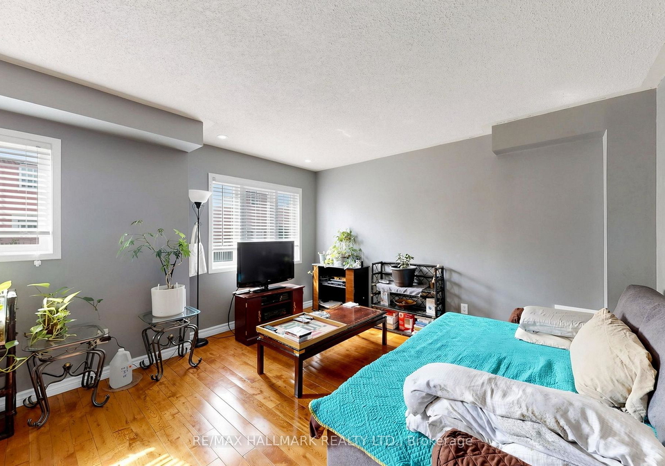 14-elphick-lane-toronto-north-york-ontario-w13668930