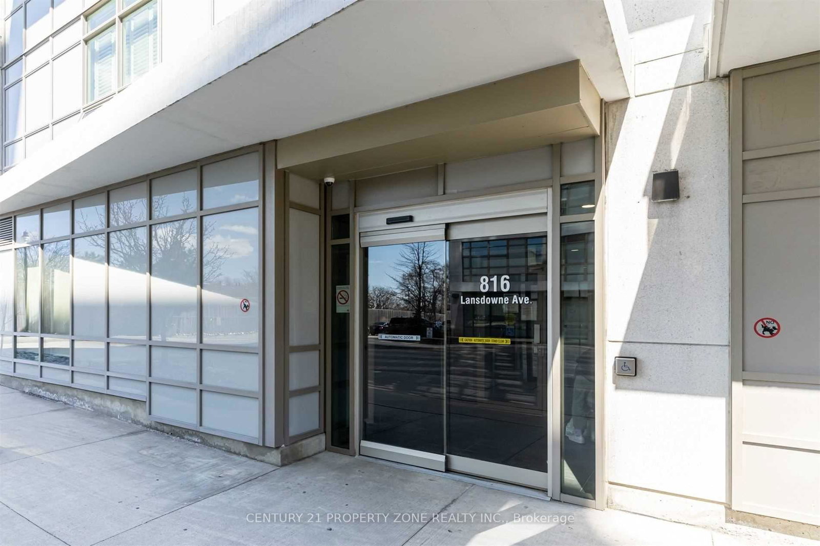 816-lansdowne-avenue-toronto-toronto-ontario-w13668936