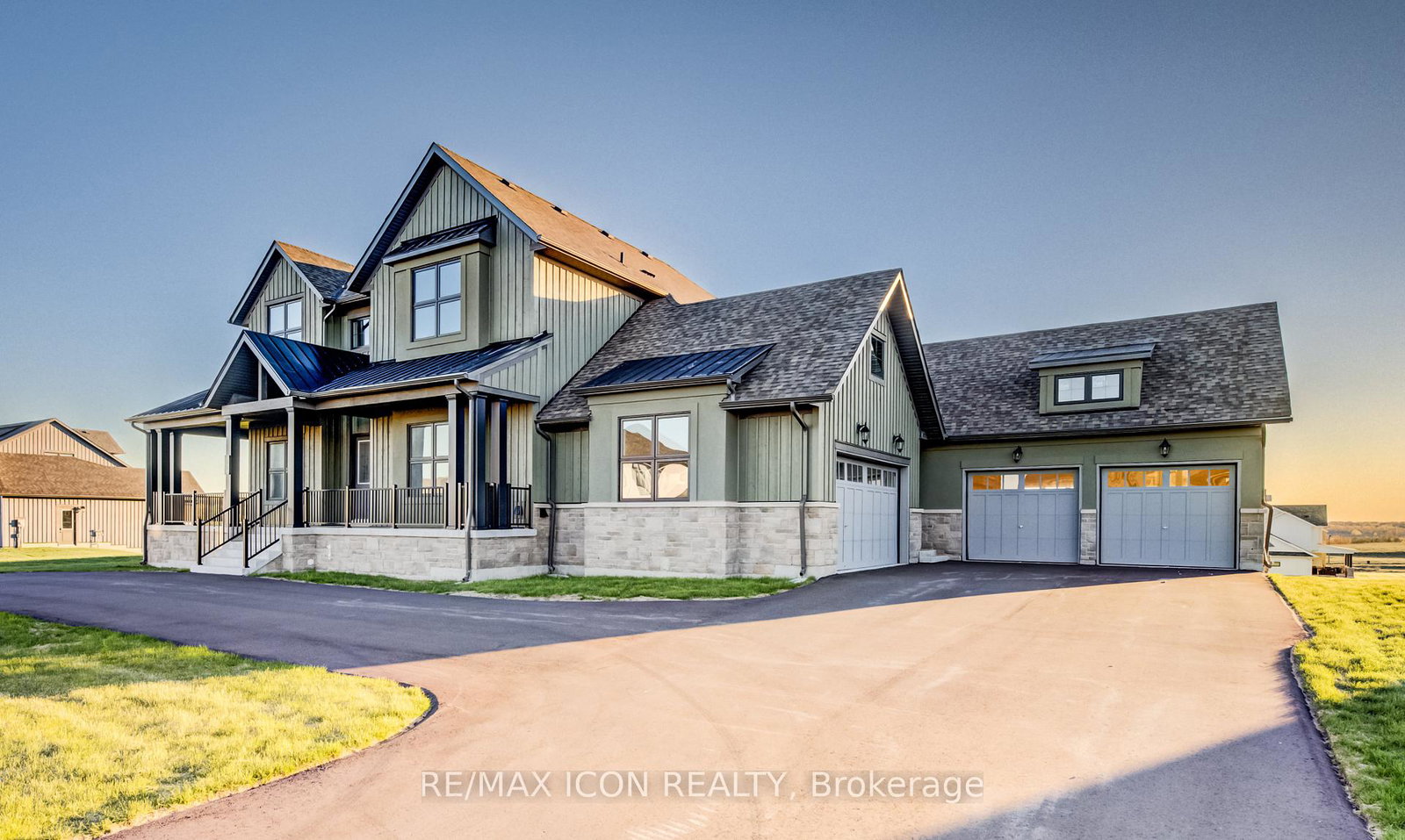 55-e-william-crisp-drive-e-caledon-ontario-w13668988