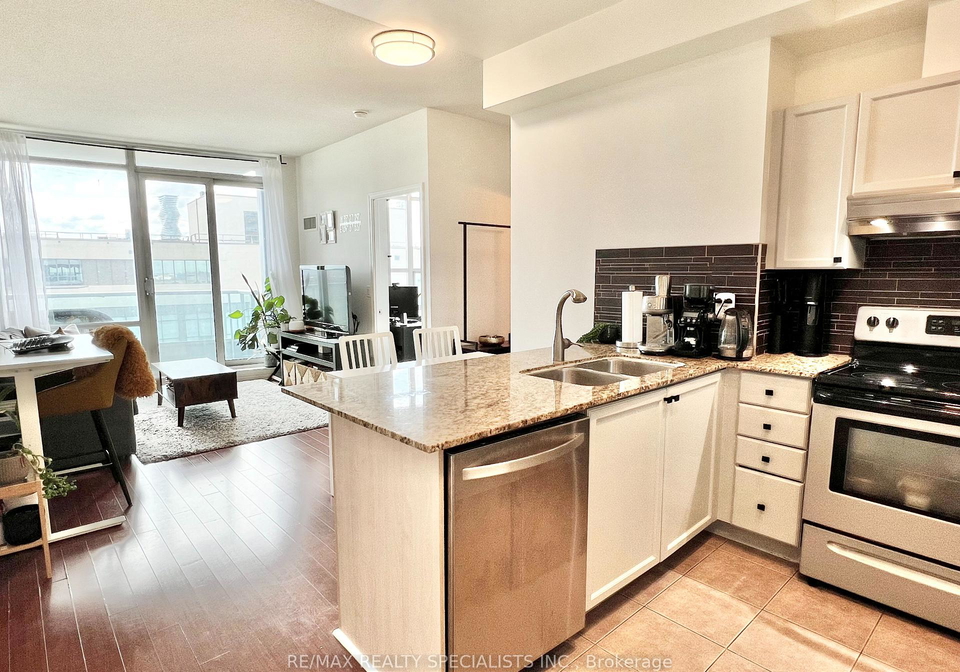 33-elm-drive-w-mississauga-ontario-w13668998