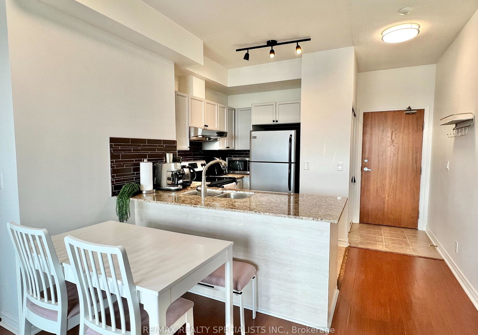 33-elm-drive-w-mississauga-ontario-w13668998