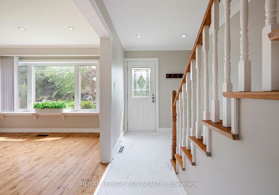 19-oxford-street-orangeville-ontario-w13669216