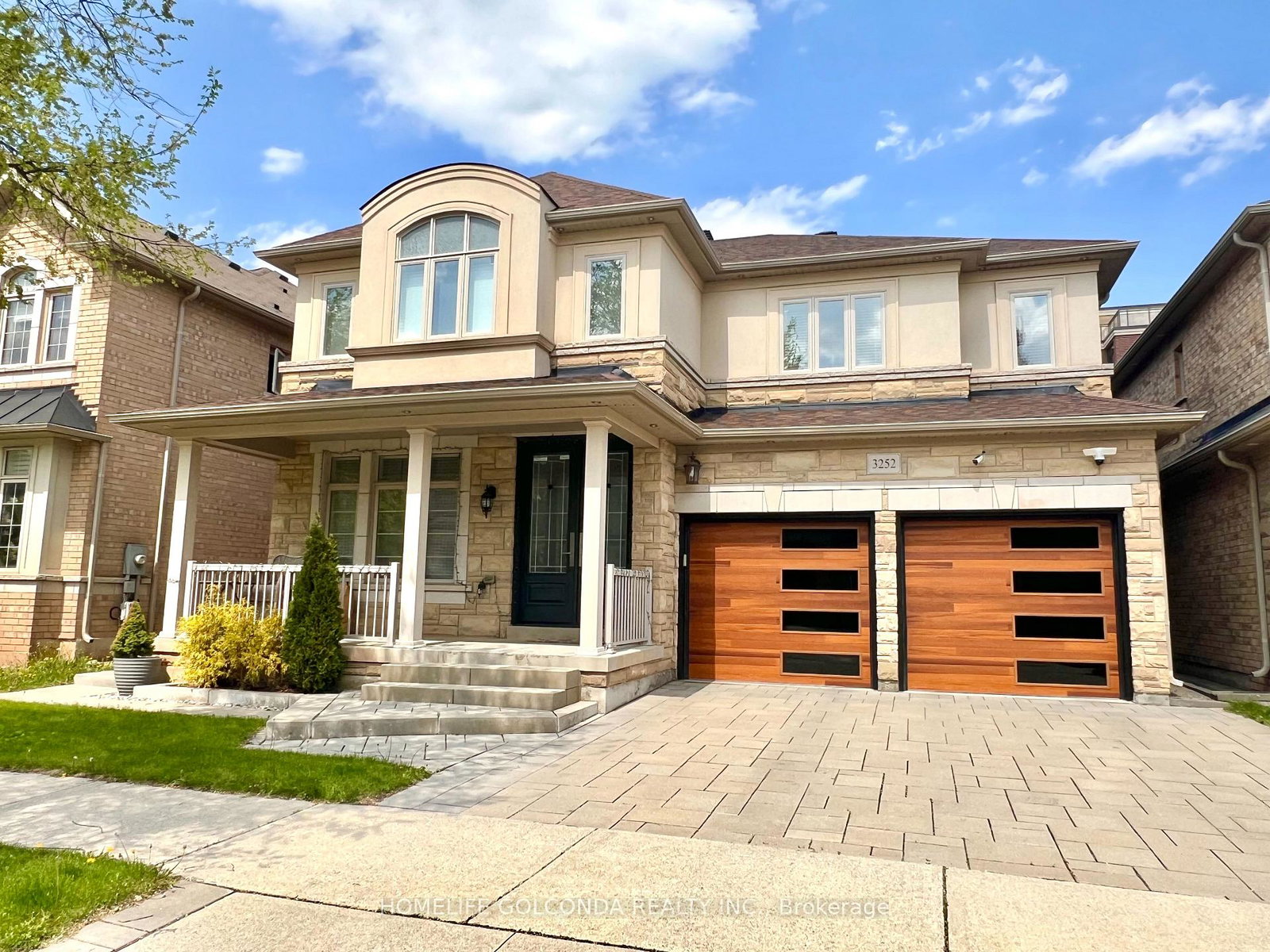 3252-larry-crescent-oakville-ontario-w13669364