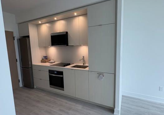 25-cordova-avenue-toronto-etobicoke-ontario-w13669474