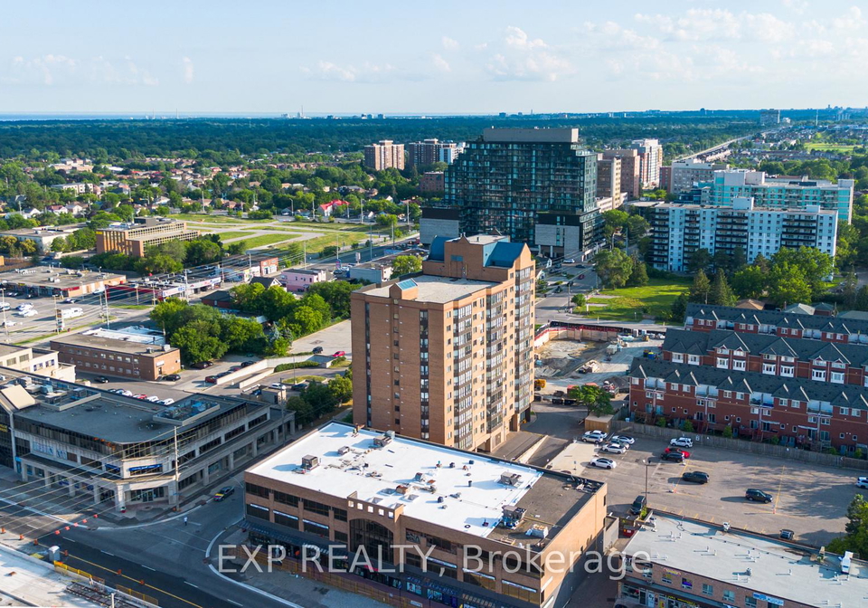 25-agnes-street-mississauga-ontario-w13669566