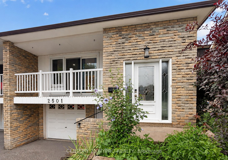 2501-cobbinshaw-circle-mississauga-ontario-w13669716